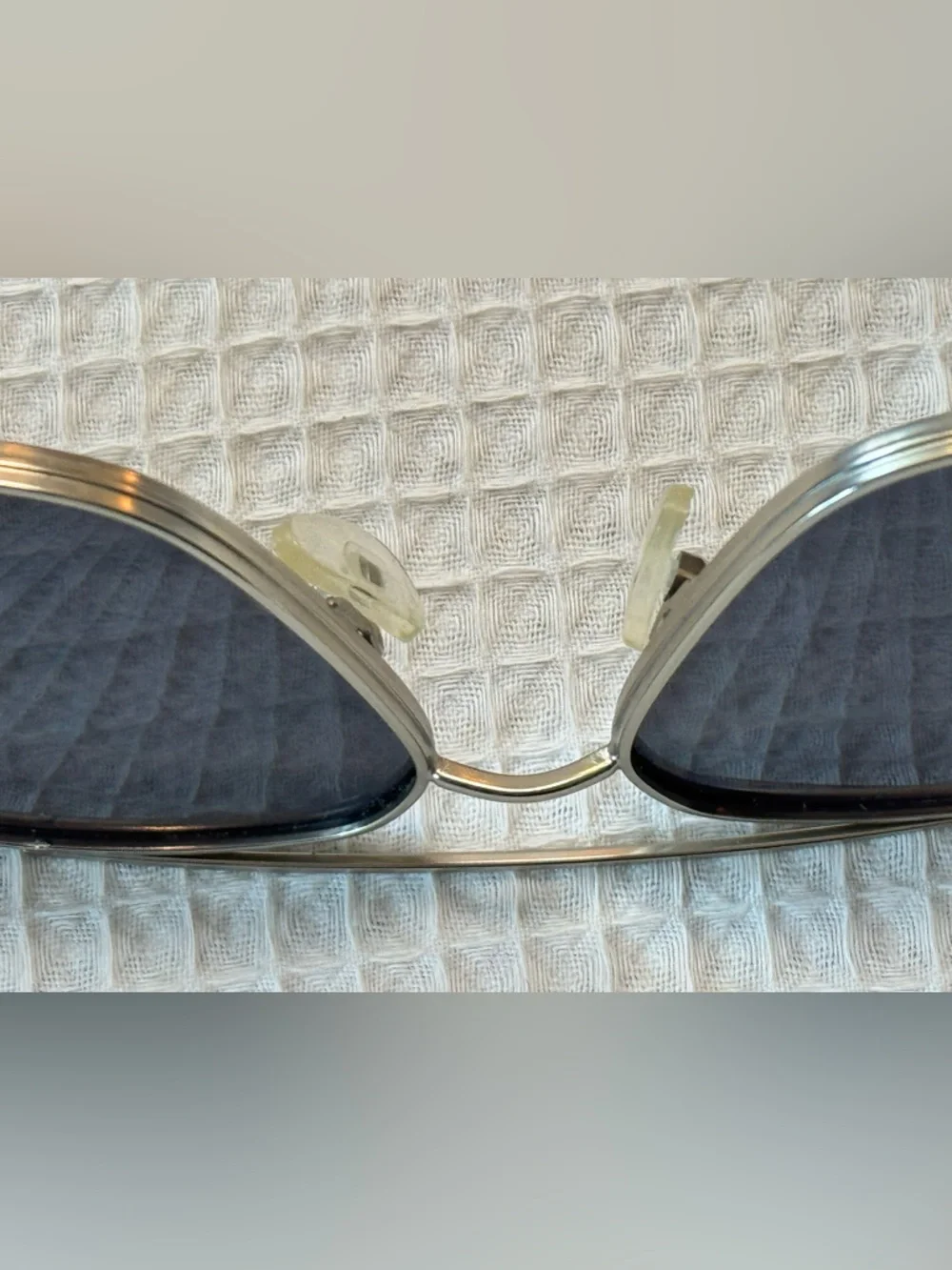 Vintage Silver metal Frame Sunglasses with Dark Blue Lenses - Picture 4 of 12